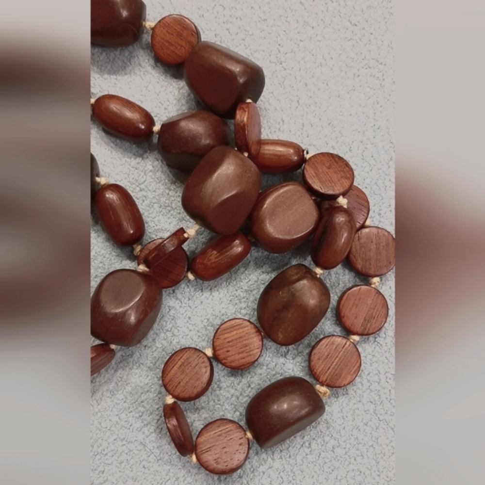 Tarina Tarantino | Wooden Beads